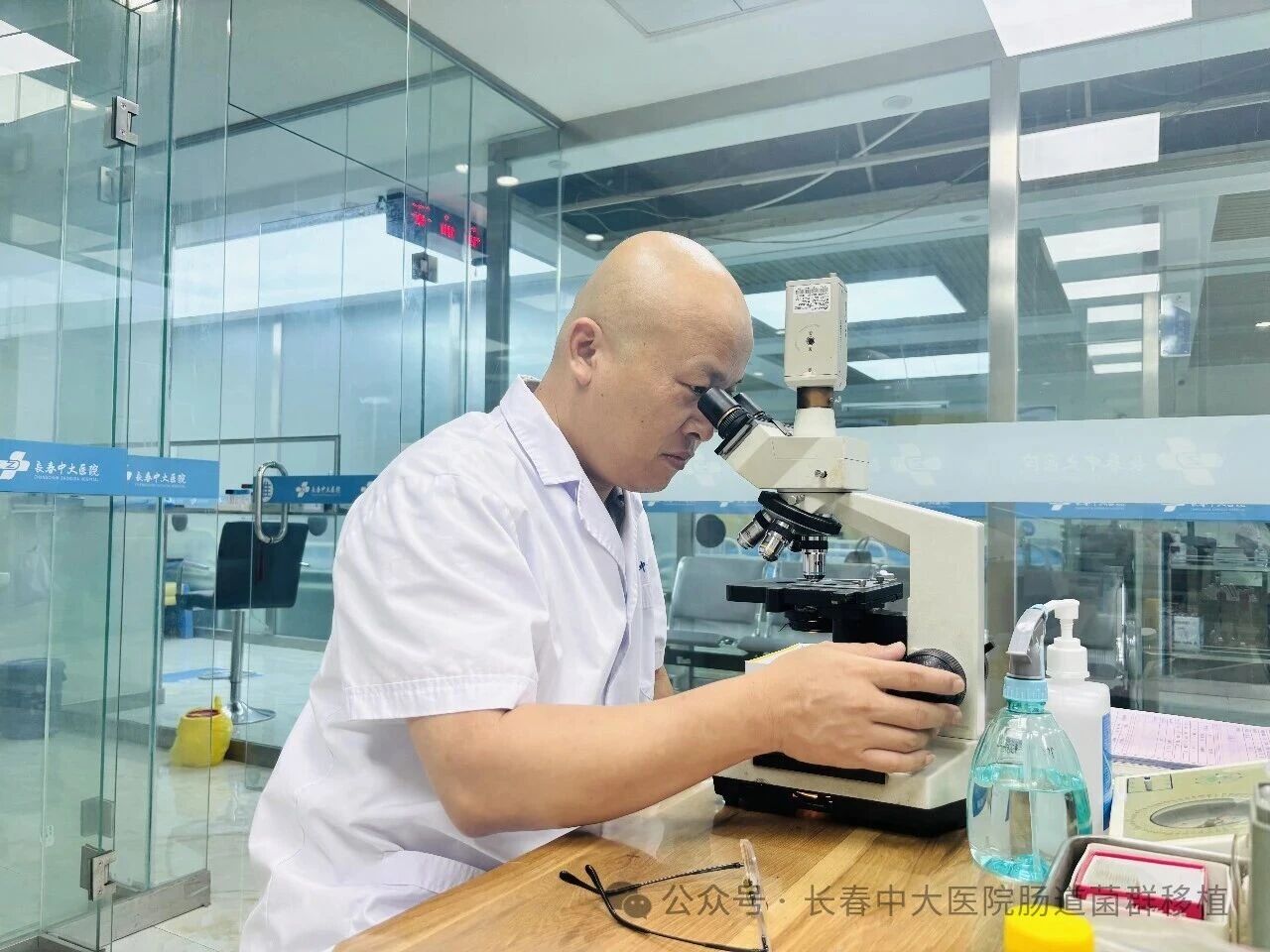 宁德市|高朋磊医师：左手男科临床，右手肠道菌群移植深入研究